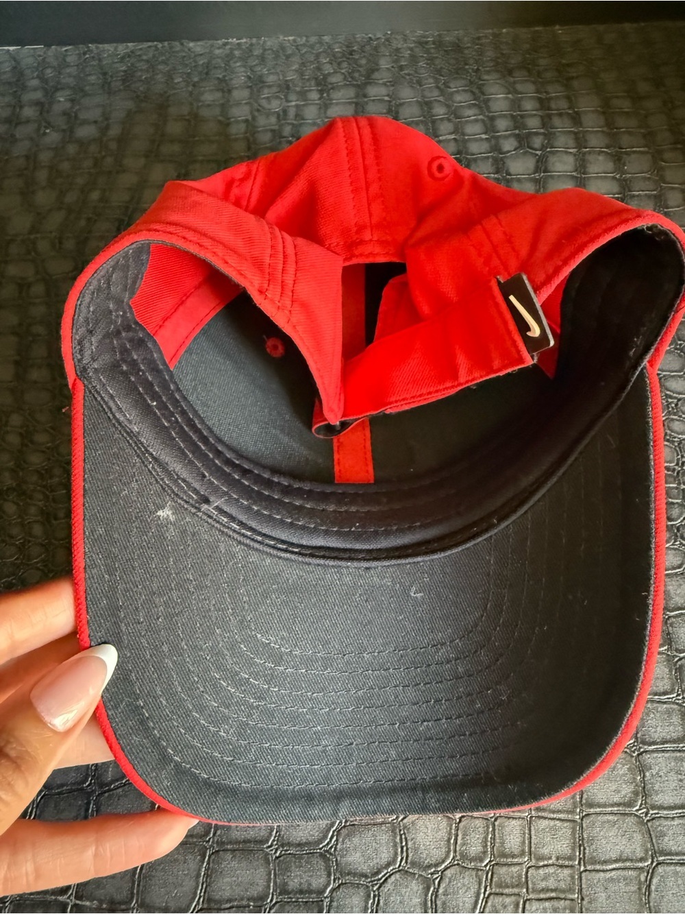 Nike Red Cap with Black Swoosh Tab - Picture 8 of 8